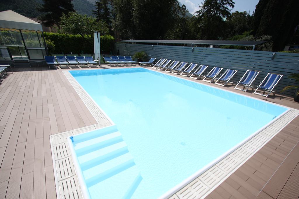 Hotel Miorelli Torbole Sul Garda Buitenkant foto