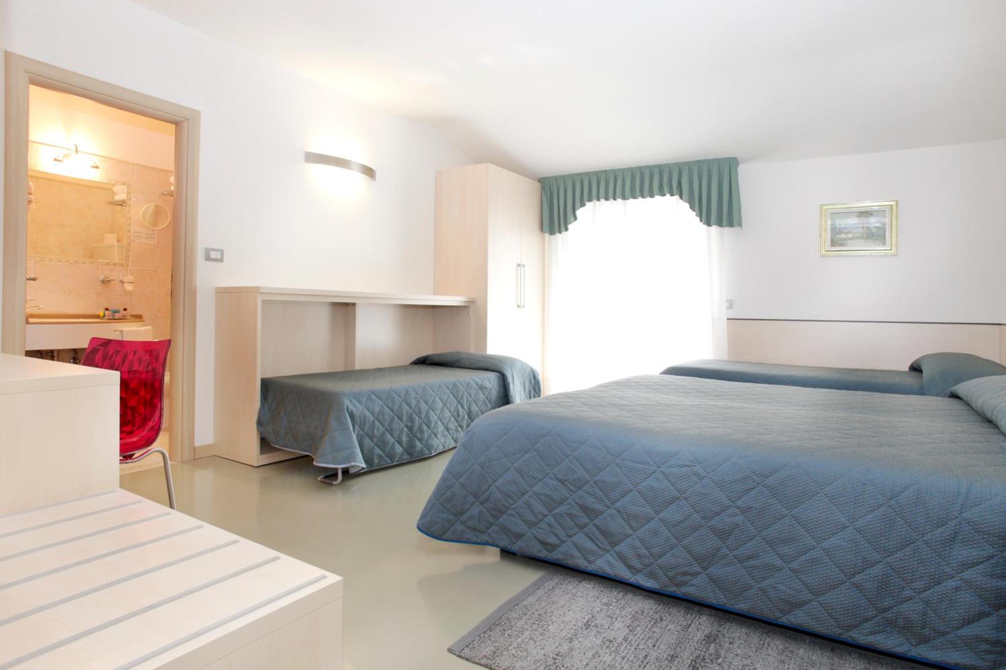 Hotel Miorelli Torbole Sul Garda Buitenkant foto