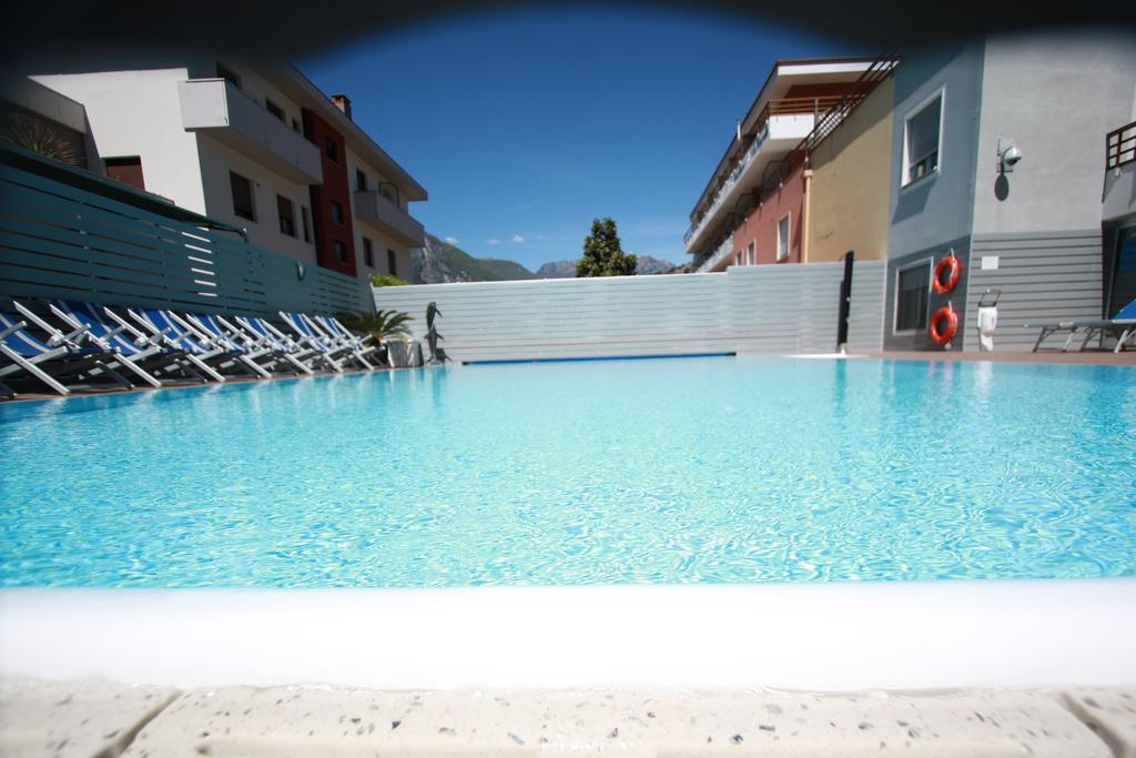 Hotel Miorelli Torbole Sul Garda Buitenkant foto